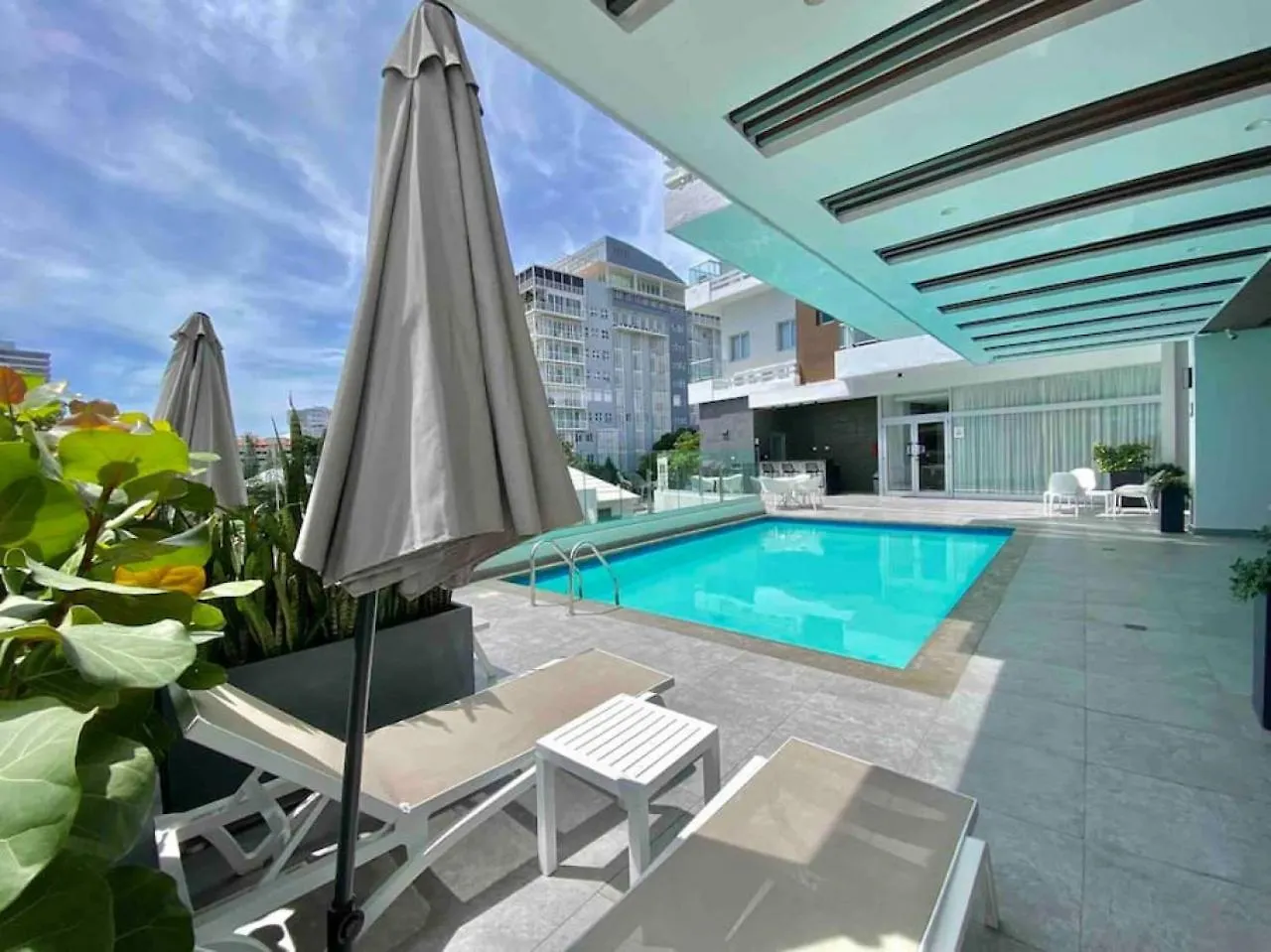 بيت للعطل Elegant City Center Condo سانتو دومينجو